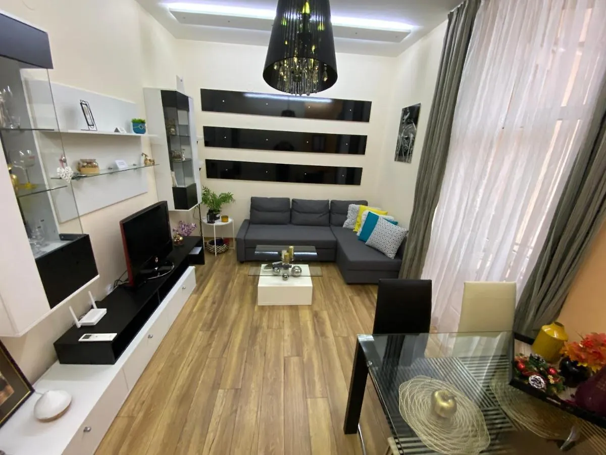 Cozy Apartment In Downtown Sofia - Tsar Samuil Street