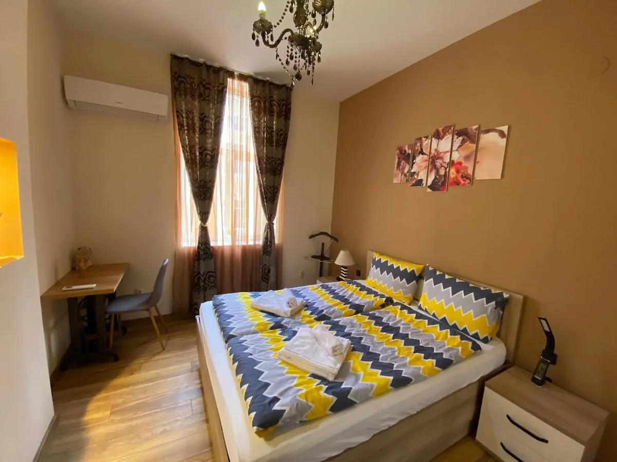 Cozy Apartment In Downtown Sofia - Tsar Samuil Street
